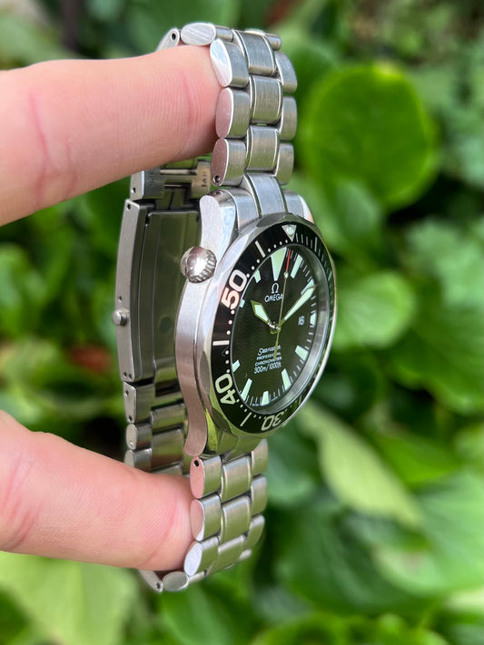 OMEGA SEAMASTER DIVER 300M 22545000 BOX PAPERS 2003