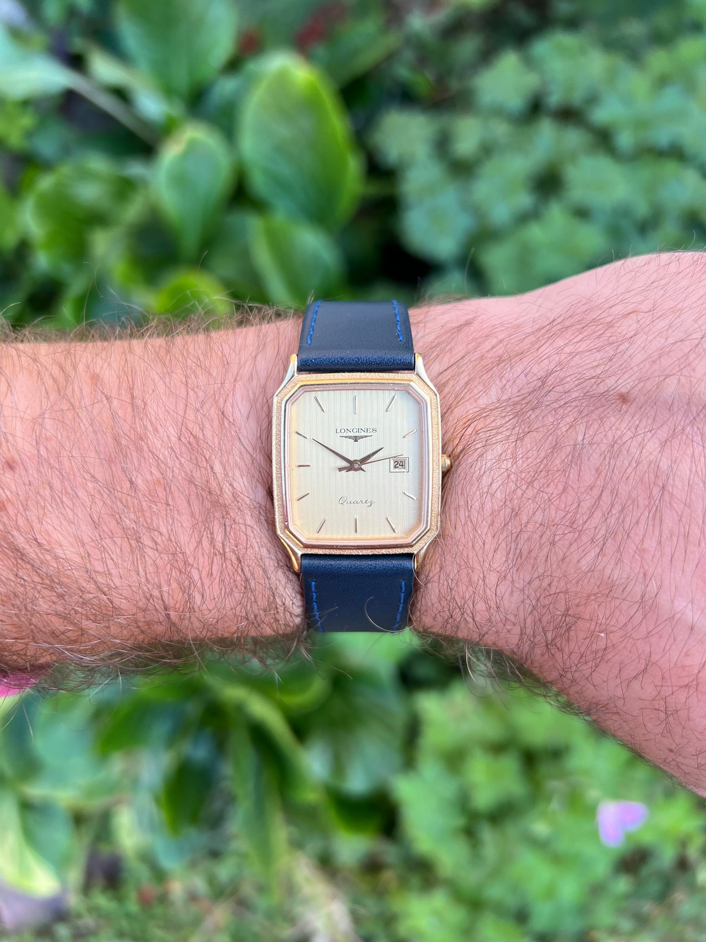 Vintage Elegance — Longines Quartz Tank