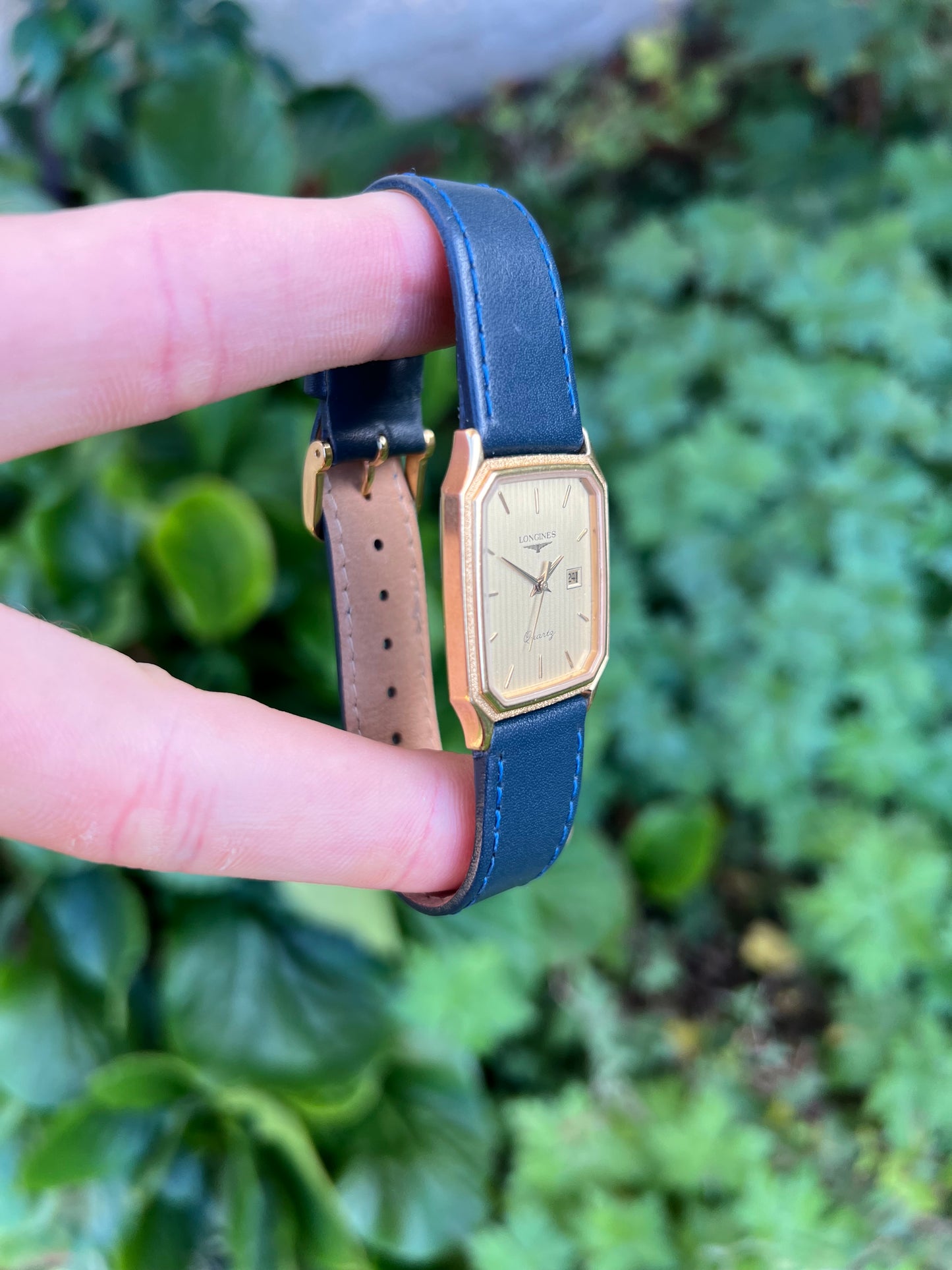 Vintage Elegance — Longines Quartz Tank
