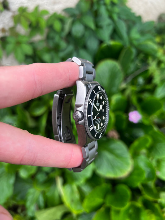 Tudor Pelagos LHD